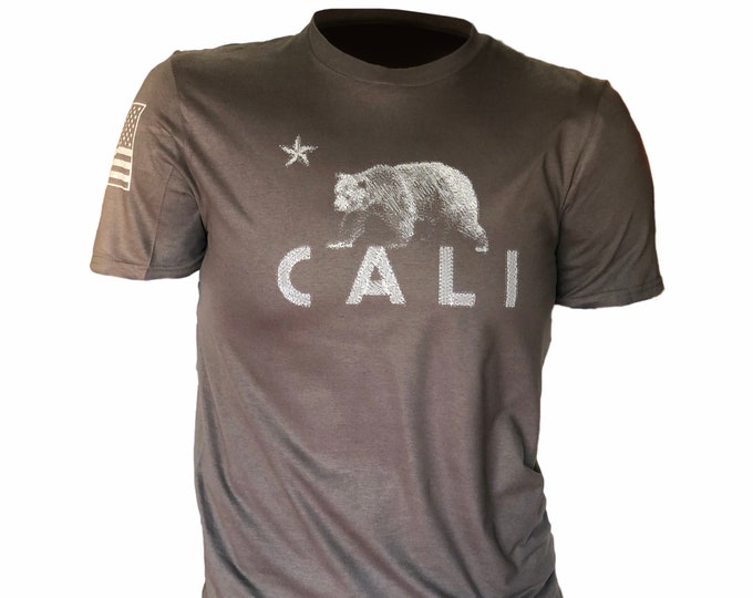 California / San Diego / Los Angeles / San Francisco / Hollywood / Anaheim / Long Beach / Santa Barbara / Bear T-shirt / For him / For her