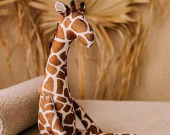 Jirafa de peluche hecha a mano, regalo para niños pequeños, decoración de guardería, jirafa de peluche grande