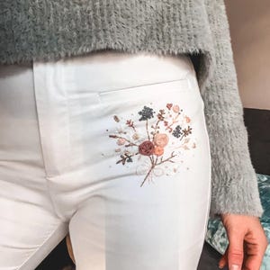 Floral Hand-embroided White Jeans