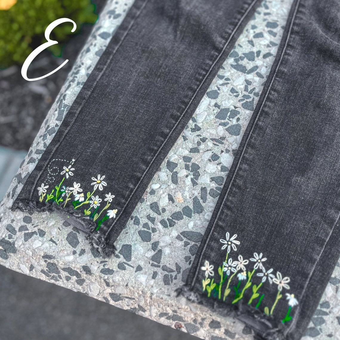 Pieces - Pcflora Straight Emb Jeans - 5068185 Light Blue Denim Pink Flower Embroidery