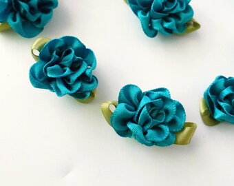10 Fabric flower appliques, Sew-on roses 2.5 cm