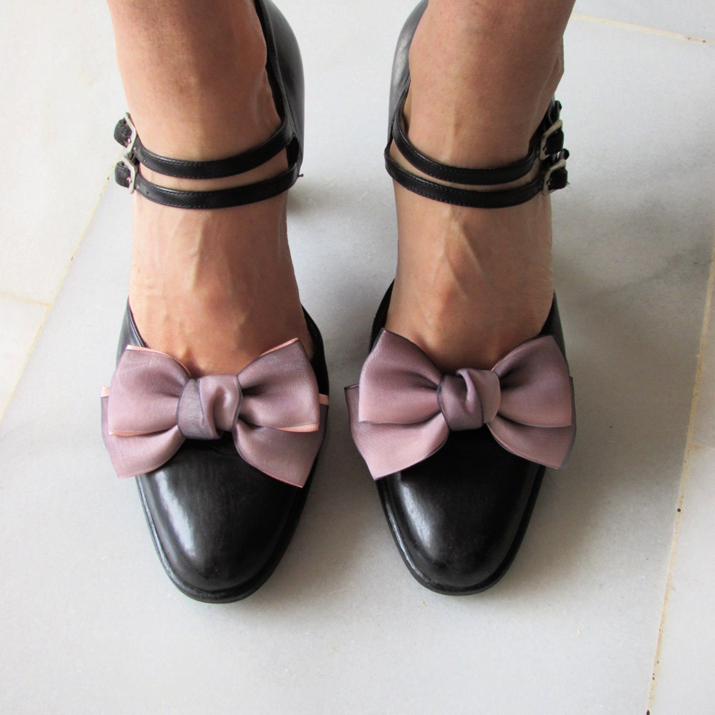 Pink and Black Shoe Clips , Pearl Shoe Bow Clips, Pink and Black Bow Shoe Clips, Bridesmaids Gift, Gifts for Girls