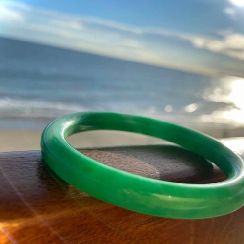 Green Jadeite Bangle | Health Jewelry | Jadeite shops Jewelry |