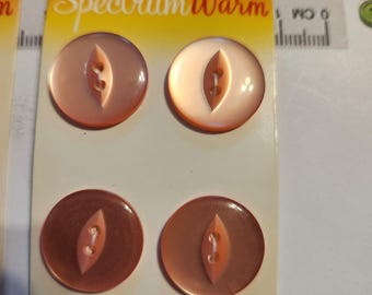 Spectrum Warm Blumenthal Buttons - Coral 3/4" sew through, pack of 4