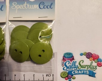 Spectrum Cool Blumenthal Buttons - Pea Green 7/8" sew through, pack of 9