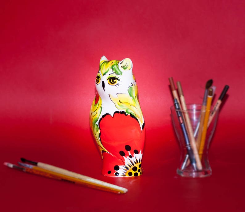 8.622cm Ceramic Owl Poppy Statue Turov Art Pottery Collectible