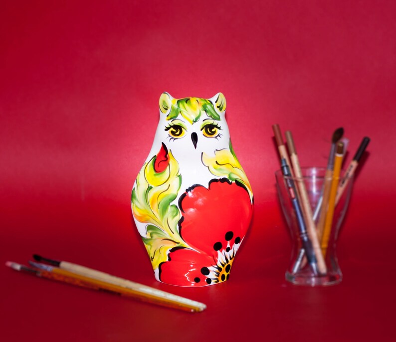 8.622cm Ceramic Owl Poppy Statue Turov Art Pottery Collectible