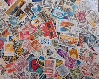 500 FRANCOBOLLI DIVERSI DA TUTTO IL MONDO