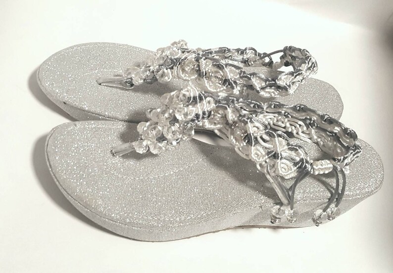 Women rhinestone handmade embroidery authentic Mexican soft platform sandal--huarache mexicano bordado a mano con piedreria de plataforma