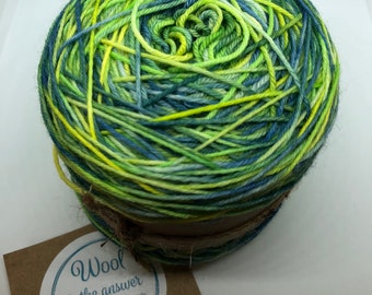Hand Dyed 4 ply Superwash Merino Bluebell Meadow