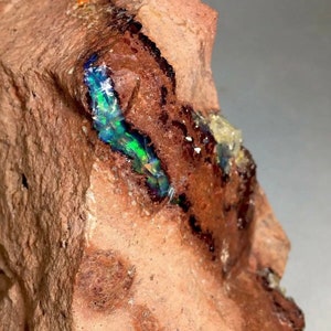 HUGE Mexican Opal Cabinet Specimen. Rhyolite Matrix. 1220g Jalisco.