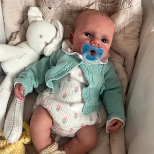 Bebé Reborn Silicona por Encargo | Muñeca Realista Hecha a Mano | Elige Sexo, Ojos, Pelo y Detalles | Reborn Lifelike Doll Made to Order. imagen 10