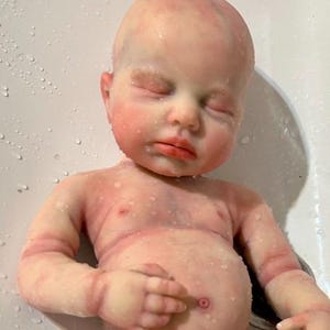 Bebé Reborn Silicona por Encargo | Muñeca Realista Hecha a Mano | Elige Sexo, Ojos, Pelo y Detalles | Reborn Lifelike Doll Made to Order. sin pelo