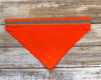 Diapositiva en perro Bandanas Tamaño S Pastel de impresión de poli algodón puntos blancos Naranja