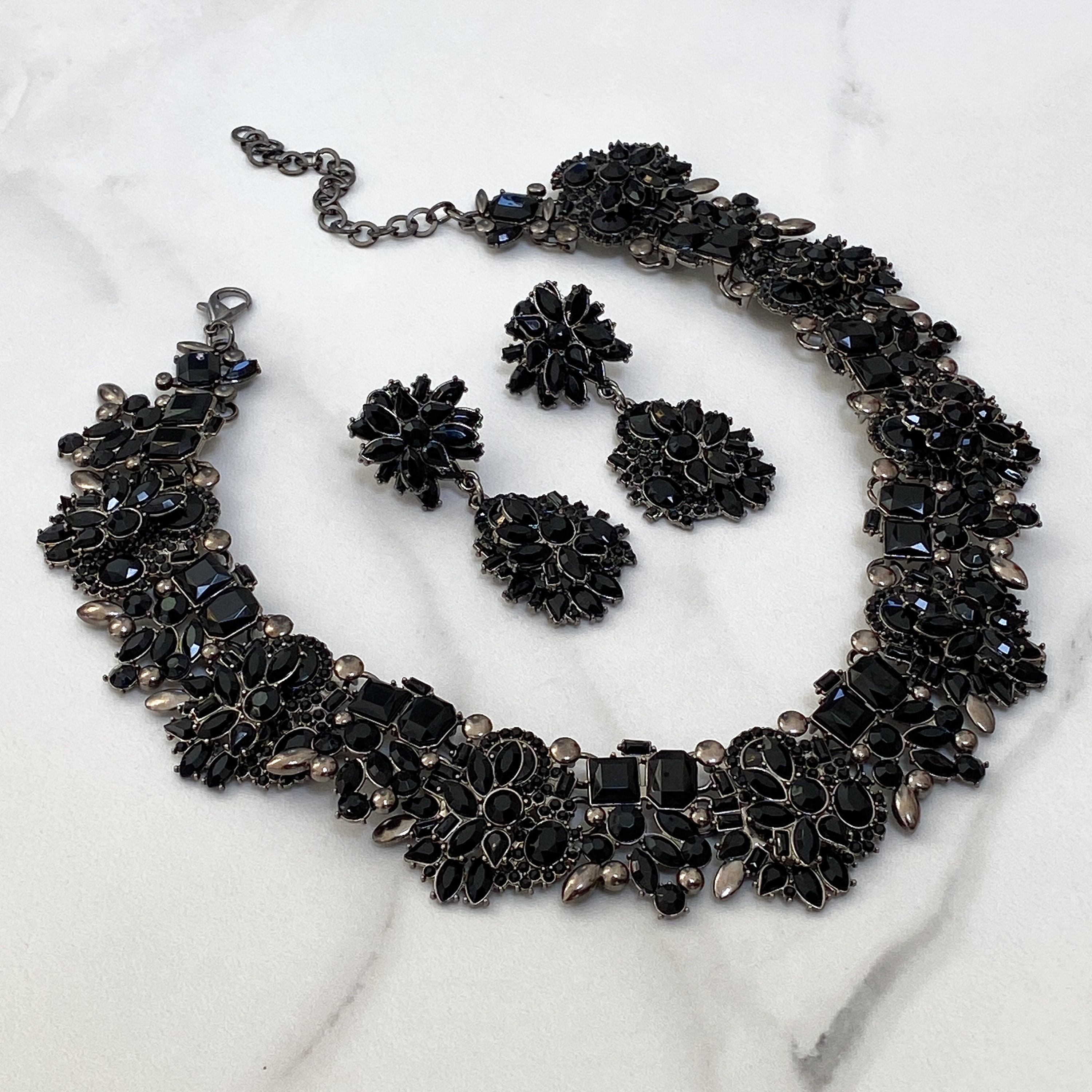 Stone Necklace set – Laxmi Pearls