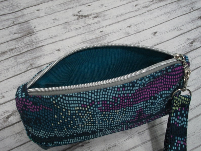 Pixels on Teal Wristlet / Glitter Wristlet / 80's Disco Wristlet image 3