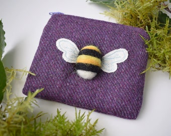 Bumble Bee Appliqué Coin Purse, Tweed Coin Purse, Free Motion Embroidery, Irish Tweed, Needle-Felted Bumble Bee, Purple, Nature Gift