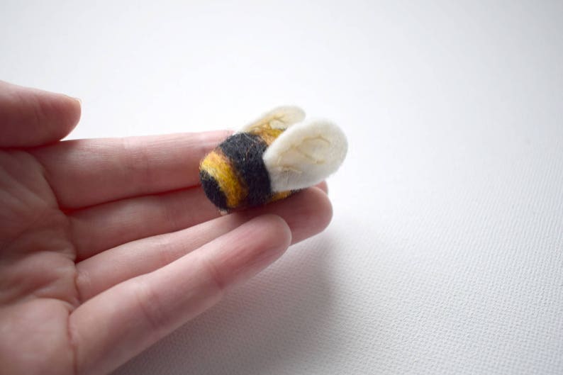 Needle Felted and Hand Embroidered Bumble Bee, Bumble Bee Pin, Bee Brooch, Little Bee, Wool Bee, Nature Gift image 2