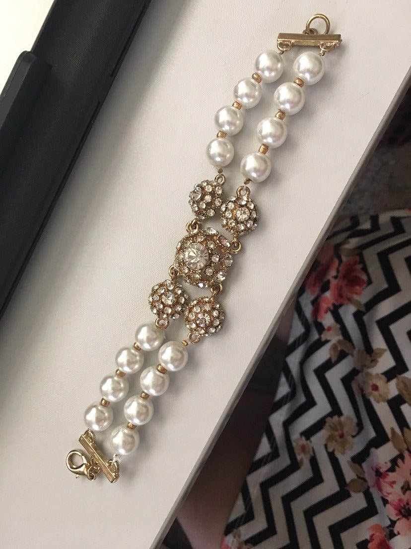 Chanel Faux Pearl & Strass Multistrand Necklace - White, Gold