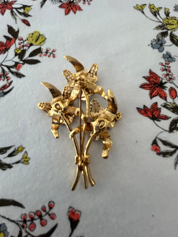 Vintage Gold-Tone Gold-Plated Enamel Orchid Brooc… - image 6