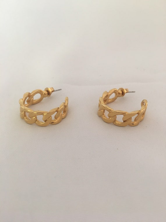 Boucles D'Oreilles Vintage Percées - Relief Doré Poli - Modèle *3236 | Occasion