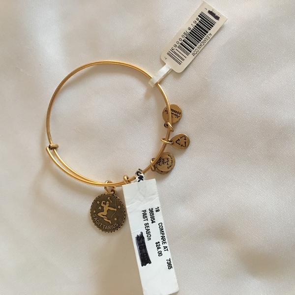 Alex and Ani Vintage Sagittarius Antique Gold Adjustable Band Heart Bracelet Jewelry Old/NWT Horoscope