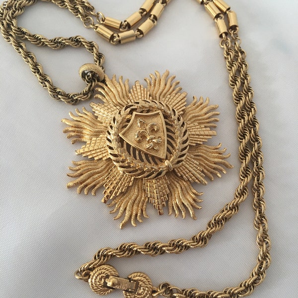 Vintage Monet Gold Plate Gold Tone Fleur-de-Lis Chain w/ Roll Bead Necklace - Beautiful! RARE