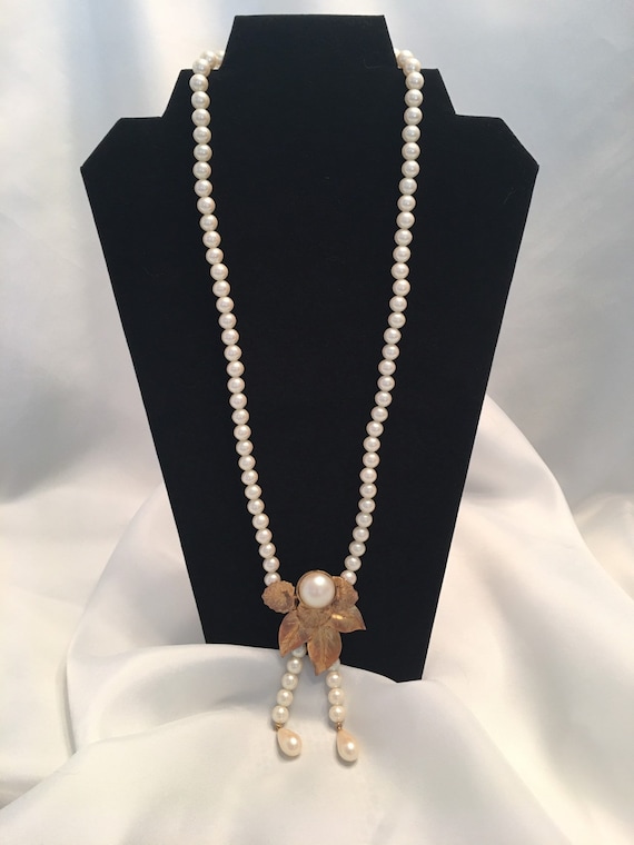 Vintage Richelieu Classic Faux Pearl Necklace and 