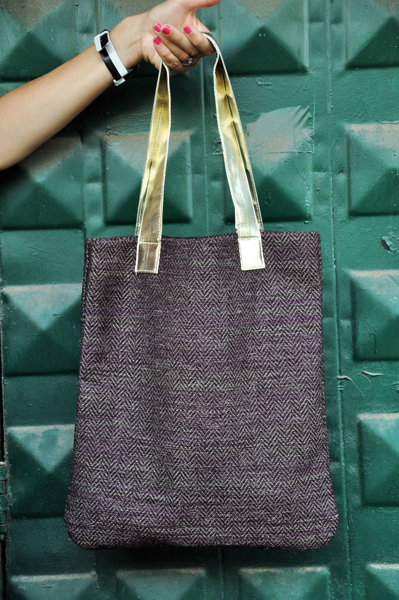 Burgundy boho chic bucket tote bag Shoulder bag for women with Gold straps Vegan tote bag Vintage look
