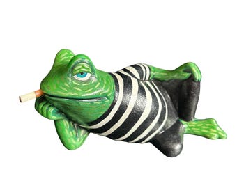Upcycled Frog Planter: Hand-Painted Sassy Home Decor