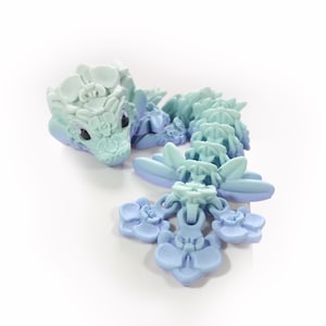 Bebé dragón orquídea con ojos azules, dragón articulado impreso en 3D, juguete de escritorio flexible, Flexi Pal
