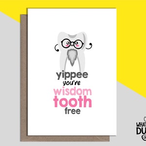 Carte de voeux de guérison faite main drôle et mignonne pour l'extraction de dent de sagesse, les plats à emporter et la chirurgie Par What the Duck Cards - WISDOM
