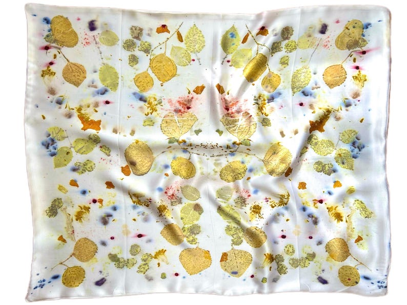 Flora Obscura Silk Pillowcase - Thumbnail 3