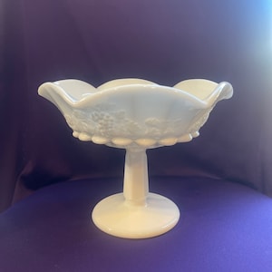 Vintage white milk glass bowl/compote, by Westmoreland