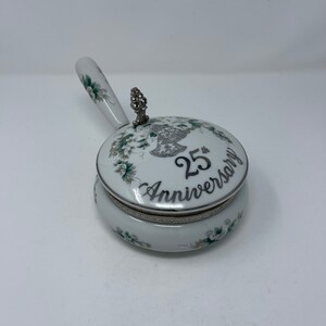Vintage Lefton China 25th anniversary silent butler (not perfect)