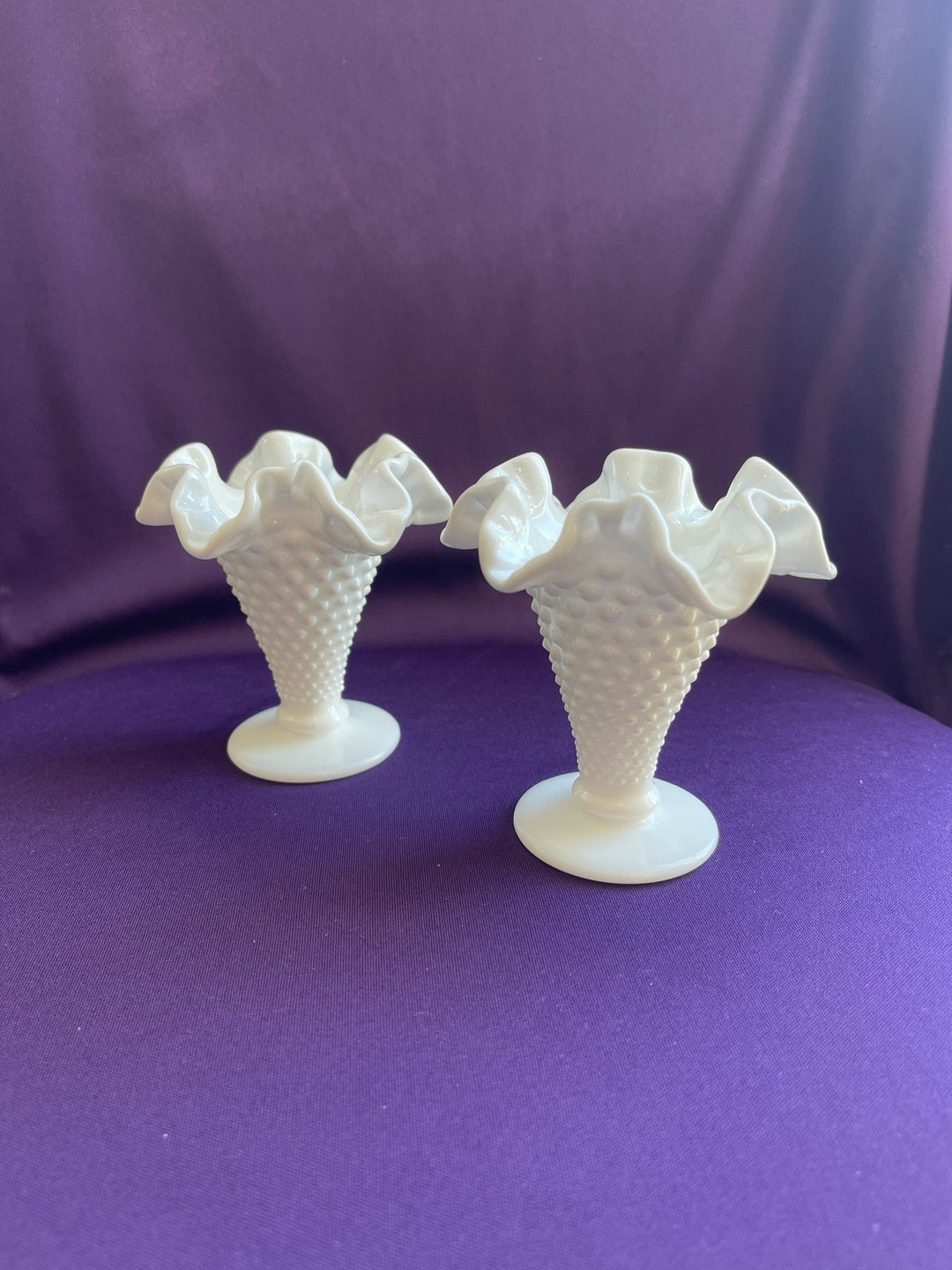 Vintage White Milk Glass Petite Vases, Set of 2 - Etsy