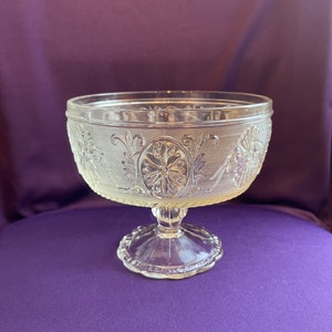 Vintage clear glass bowl pedestal compote