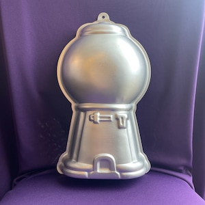 Vintage Gumball / Candy Machine cake mold / pan