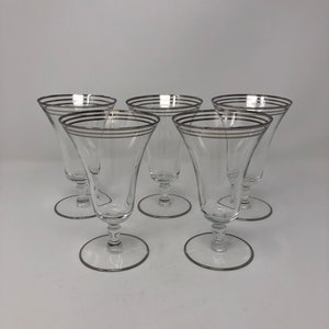 Set of 5 vintage glass cocktail / cordial glasses (not perfect)