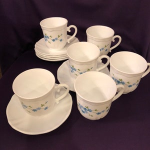Set of six pretty vintage milk glass tea cups with saucers by Arcopal France
