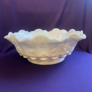 Vintage white milk glass large round bowl, by Westmoreland