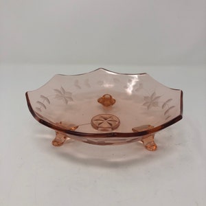 Vintage pink glass bowl (not perfect)
