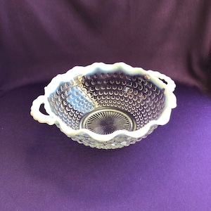 Vintage opalescent moonstone crimped kitchen bowl (not perfect condition)
