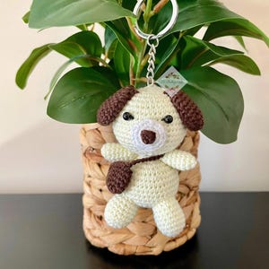 Portachiavi carino con borsa portaoggetti per cani, portachiavi all&#39;uncinetto per cani, regali per cani, portachiavi per animali, regali per amici, regali carini