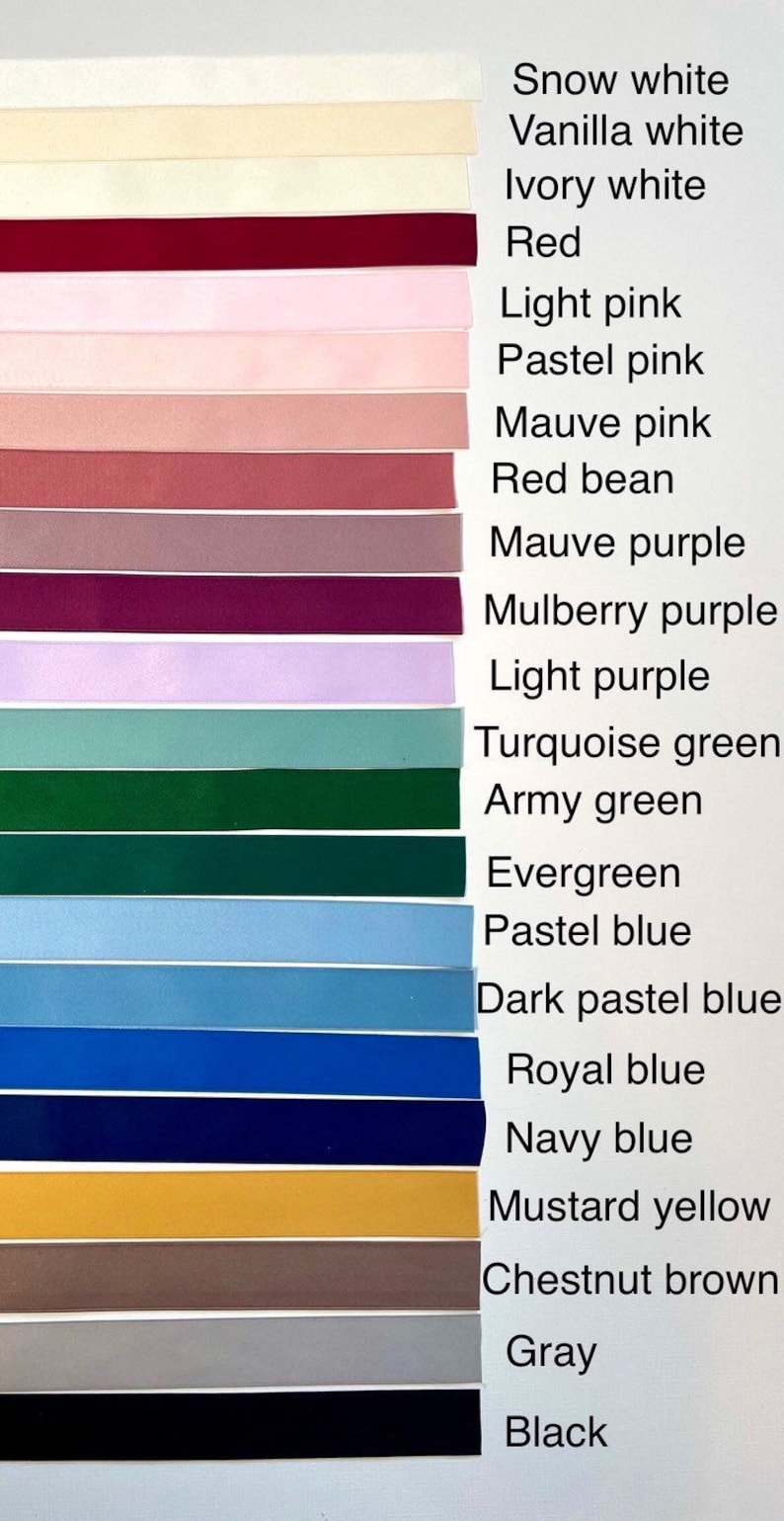 Pode incluir: Uma carta de cores que mostra 18 cores diferentes, incluindo branco neve, branco baunilha, branco marfim, vermelho, rosa claro, rosa pastel, rosa malva, vermelho feij&atilde;o, roxo malva, roxo amora, roxo claro, verde turquesa, verde ex&eacute;rcito, verde perene, azul pastel, azul pastel escuro, azul royal, azul marinho, amarelo mostarda, castanho castanho, cinza e preto.