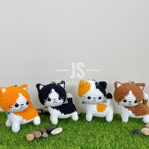 Priority mail, cute cat keychain, kitty keychain, crochet cat keychain, cat gifts, kitty gifts, animal keychains, crochet kitty keychain