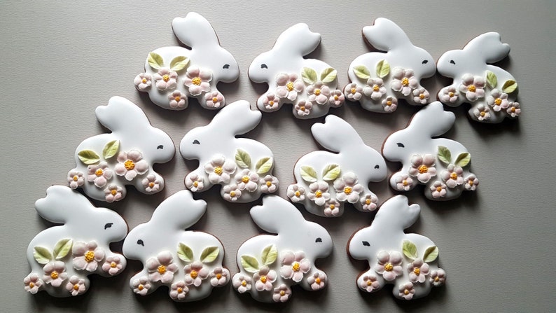 Gift Inspiration 12 Bunnies Homemade Gingerbread Cookies Decorated with Royal Icing Sugar Cookies Handmade Cookies Decorated Biscuits image 1