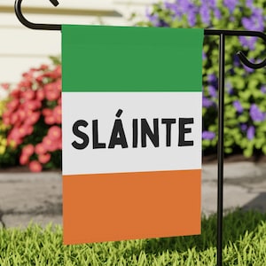 Sláinte Ireland Flag: Irish Garden Decor