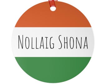 Nollaig Shona Ornament: Irish Flag Christmas Decoration