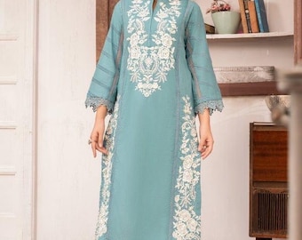 Eastern Embrodered Linen Kurta set